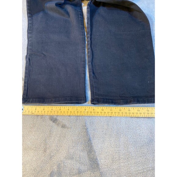 Gloria Vanderbilt, Black Denim Jeans, Size 18 Missy, Amanda Short Preowned - Picture 9 of 10